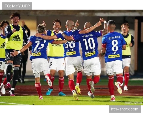 热那亚阵容焕新迎新赛季，挑战与机遇并存状态回暖