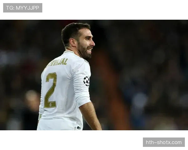 卡瓦哈尔与维尼修斯配合默契,右路进攻持续提升