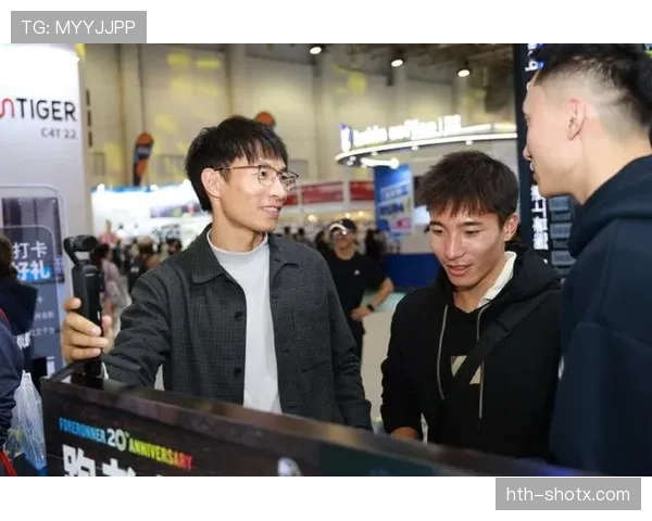 吴向东居然连早餐都比我们讲究，这生活真是戏多得没谁了